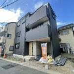 川口市本前川2丁目 新築戸建 仲介手数料無料 4280万円 更にお祝金最大20万円プレゼント付 蕨駅 バス(網代橋 乗13分 停歩8分) 新築戸建 川口市本前川2丁目 新築戸建 仲介手数料無料 4280万円 更にお祝金最大20万円プレゼント付 蕨駅 バス(網代橋 乗13分 停歩8分) 新築戸建