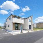 川口市大字伊刈 新築戸建 仲介手数料無料 4999万円より２棟 更にお祝金最大20万円プレゼント付 東浦和駅 徒歩30分 バス(伊刈中通り 乗13分 停歩6分) 新築戸建