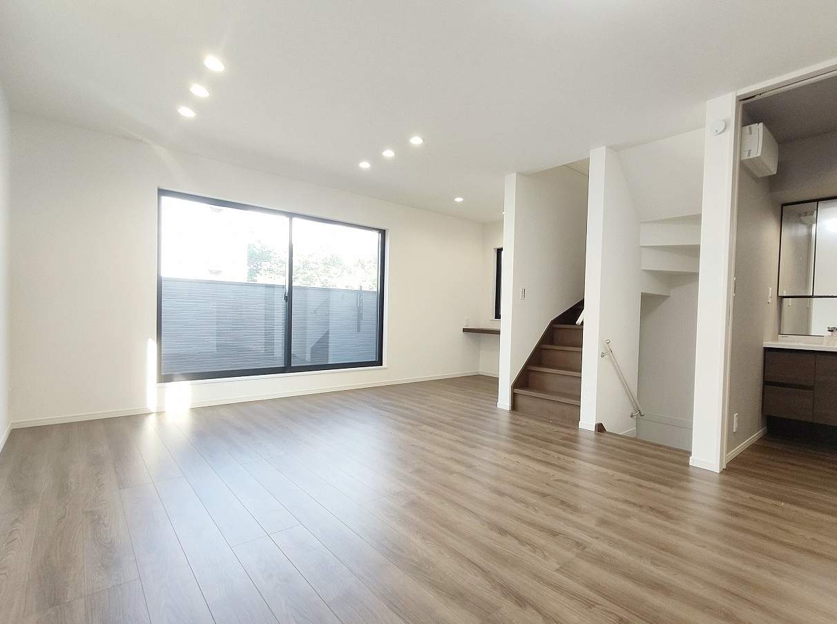 リビングレーベンホーム さいたま市南区文蔵5丁目 新築戸建 仲介手数料無料