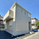 さいたま市浦和区上木崎6丁目 新築戸建 仲介手数料無料 5290万円 更にお祝金最大20万円プレゼント付 与野駅歩17分 新築戸建 さいたま市浦和区上木崎6丁目 新築戸建 仲介手数料無料 5290万円 更にお祝金最大20万円プレゼント付 与野駅歩17分 新築戸建