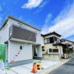 さいたま市岩槻区大字金重 新築戸建 仲介手数料無料 2680万円 更にお祝金最大20万円プレゼント付 岩槻駅 バス(本宿 乗17分 停歩17分) 新築戸建